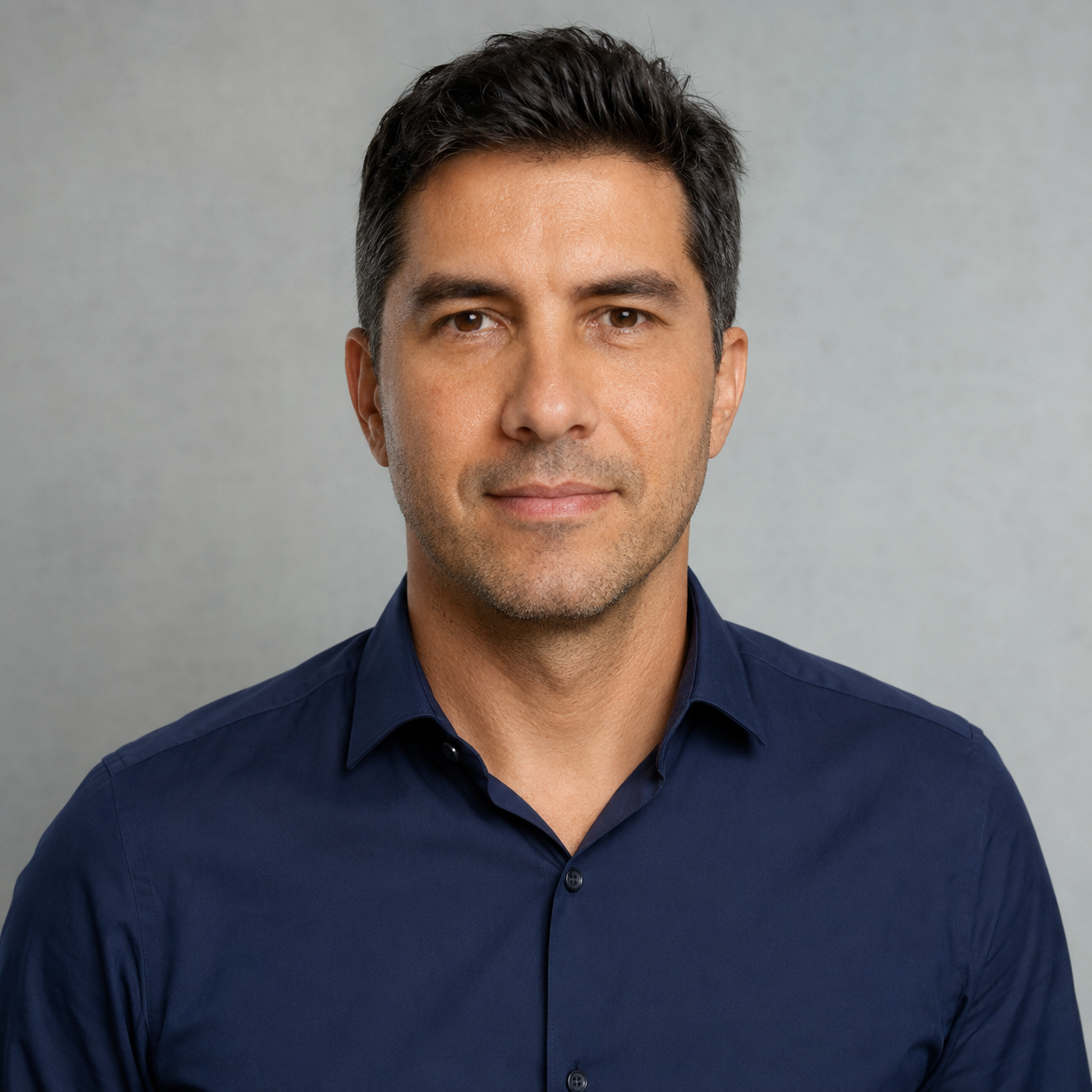 Dr. Rafael Menezes